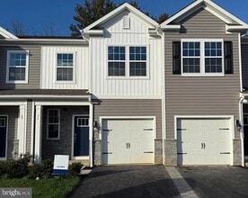 Building Photo - 67 Alexander Wy