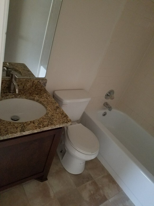 Building Photo - 108 Abby Ln