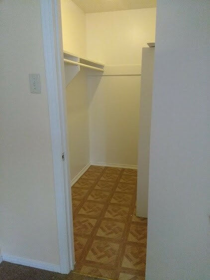 Foto del edificio - 1511 Elms Rd