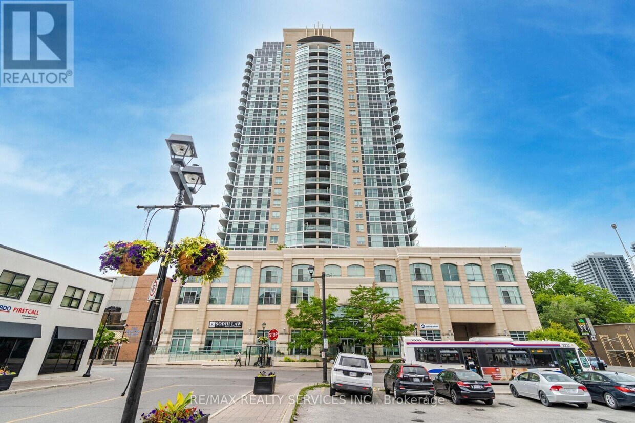 Photo principale - 9-1409 George St N