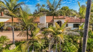 Building Photo - 114 S Layton Dr