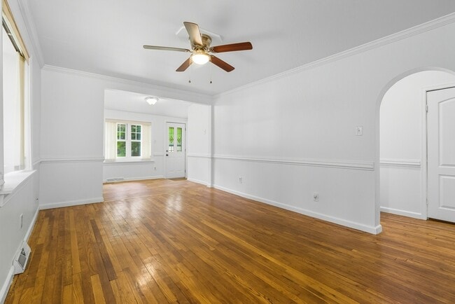 Foto del edificio - 8189 Old Mill Rd