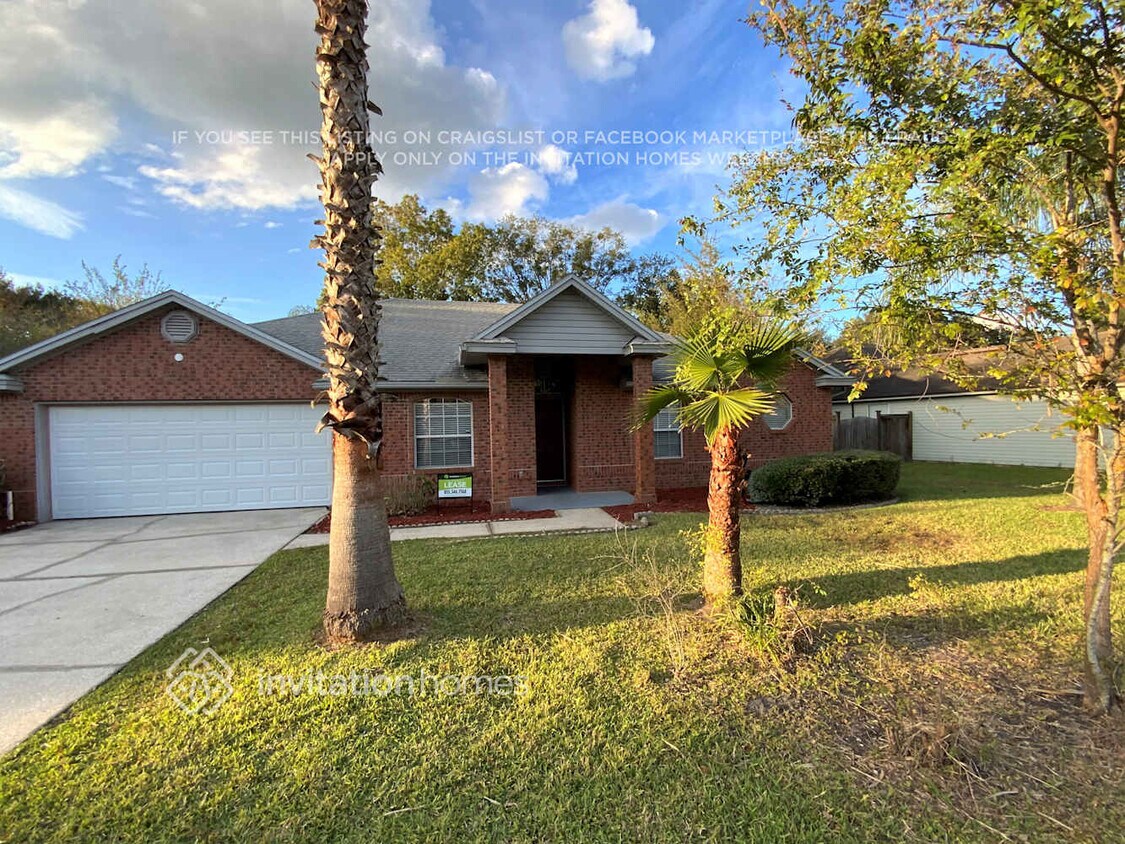 Foto principal - 8610 Wyndhurst Dr