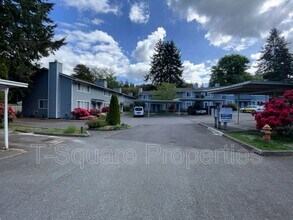 Building Photo - 9515 Firdale Ave