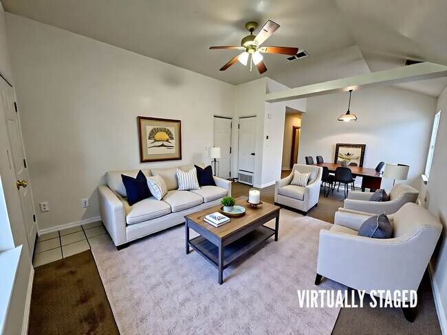 Building Photo - 5005 John David Dr