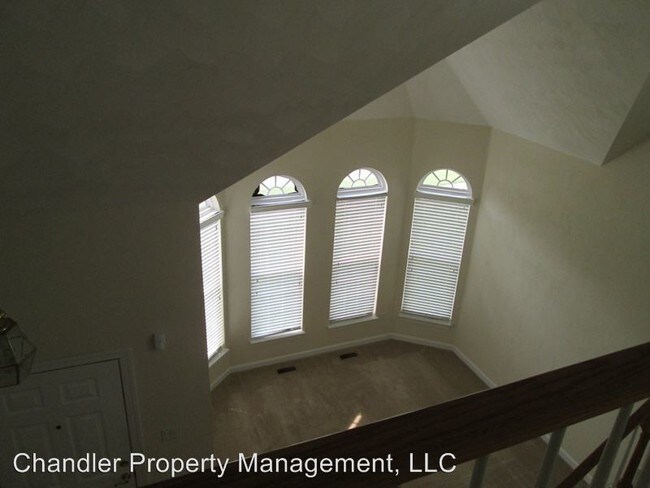 Building Photo - 3925 Quailshire Ln
