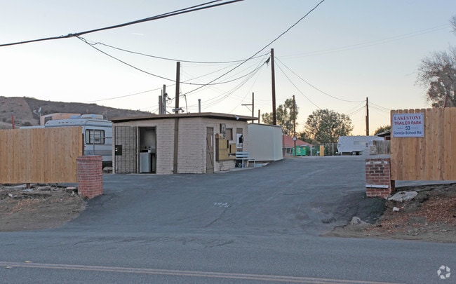 Primary Photo - Lakeside Village Apartments
