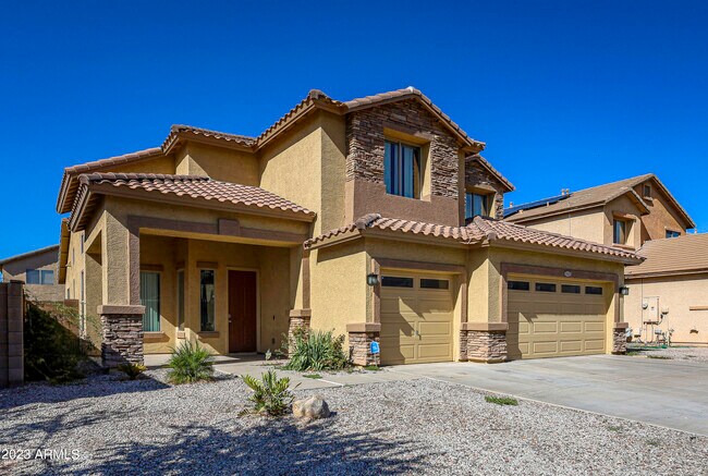 Building Photo - 4618 W Dunbar Dr