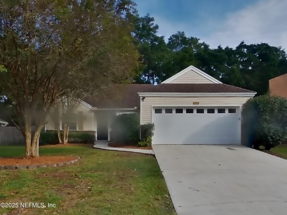 Primary Photo - 3373 Millcrest Pl