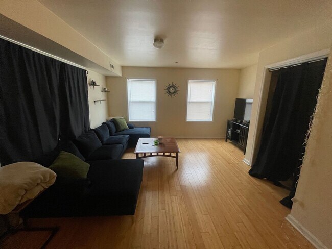 Foto del edificio - 1523 N 17th St