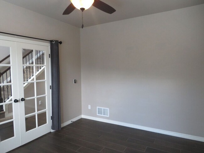 Building Photo - Welcome to this stunning 2-story home loca...