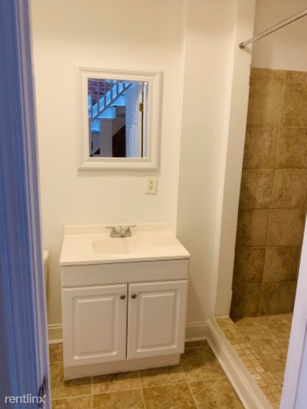 Foto del edificio - 3 br, 2 bath House - 2900 Monument St