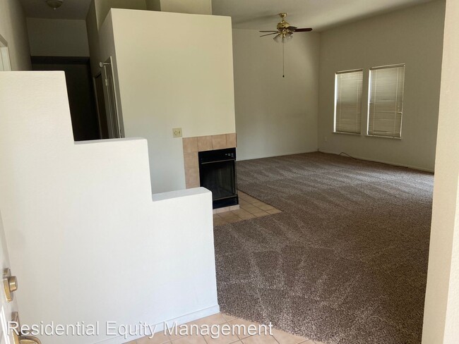 Building Photo - 3 br, 2 bath House - 4409 Country Run Way
