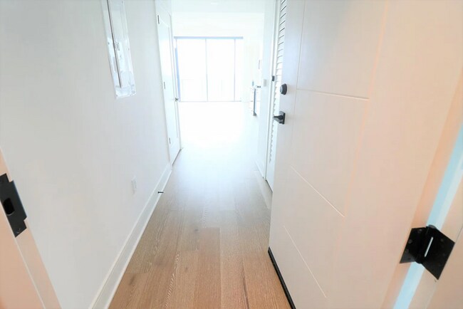 Foto del edificio - Brand new condo unit in 788 West Marietta