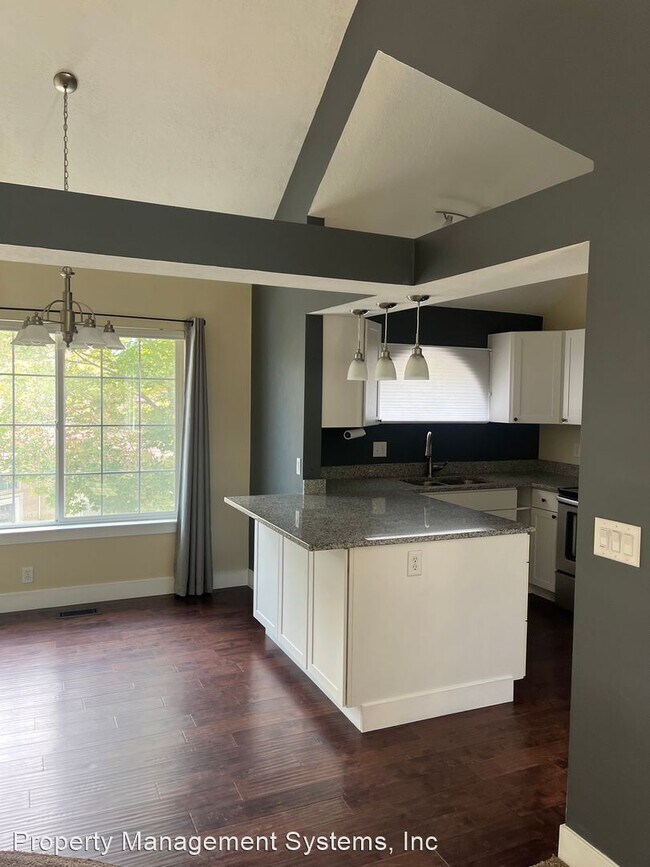 Building Photo - 2 br, 1 bath House - 5448 S Lighthouse Rd