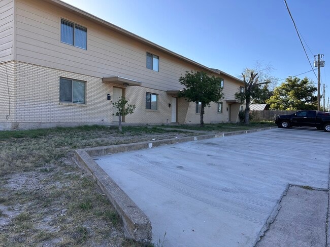 Building Photo - 1309 Avenue P