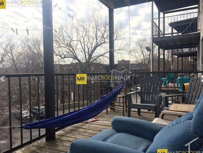 Building Photo - 27 Egremont Rd