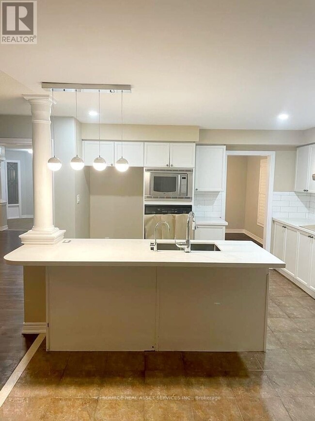 Building Photo - 1579 Coldstream Dr