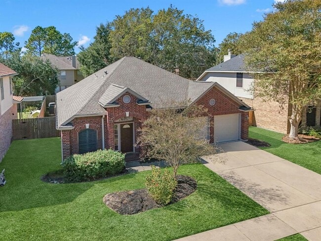 Building Photo - 16414 Dawncrest Way