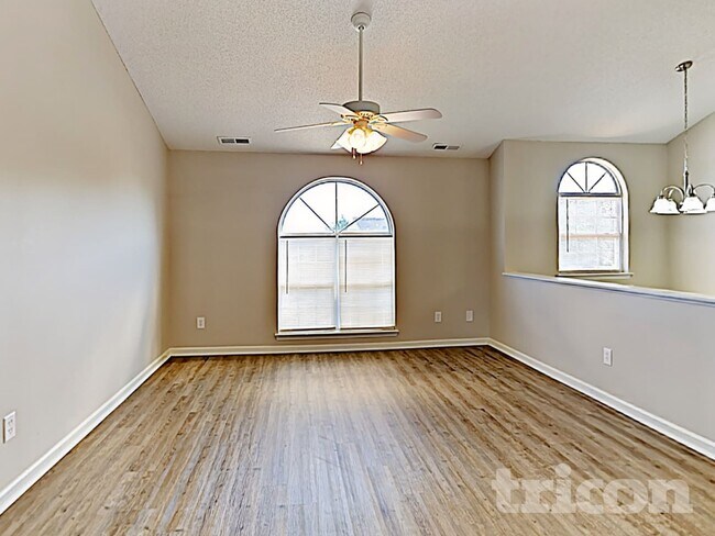 Foto del edificio - 4310 Windjammer Ct SW