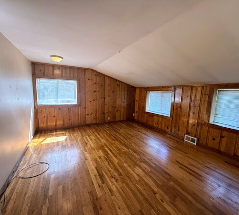 Foto principal - 1610 N Stewart St
