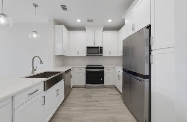 Aspen Kitchen - Gatherings at Lake Nona