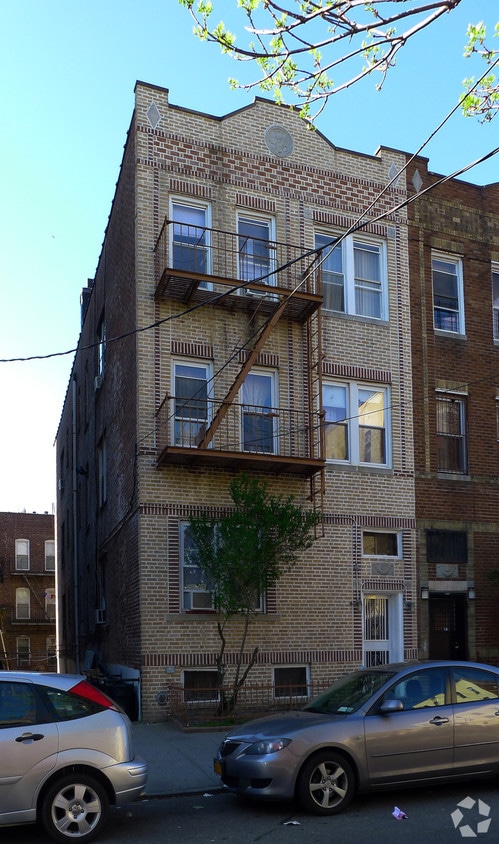 Primary Photo - 99-14 41st Ave