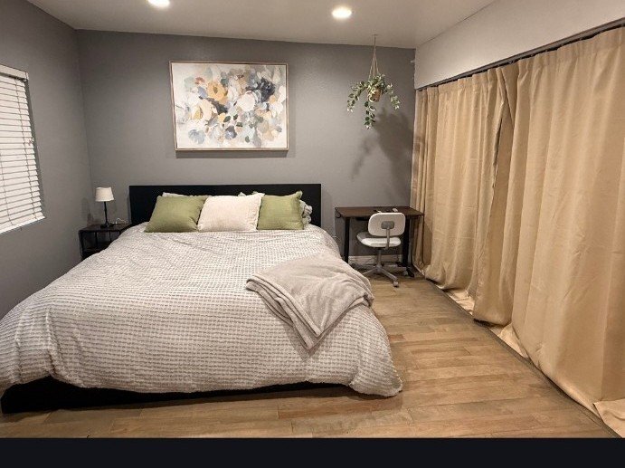 Photo - 2240 N Legion Dr (Signal Hill, CA)