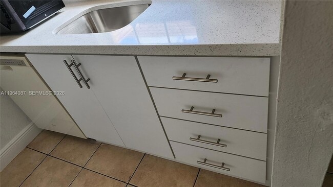 Building Photo - 8600 SW 109th Ave