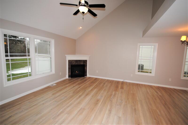 Foto principal - 4683 Mosey Ln