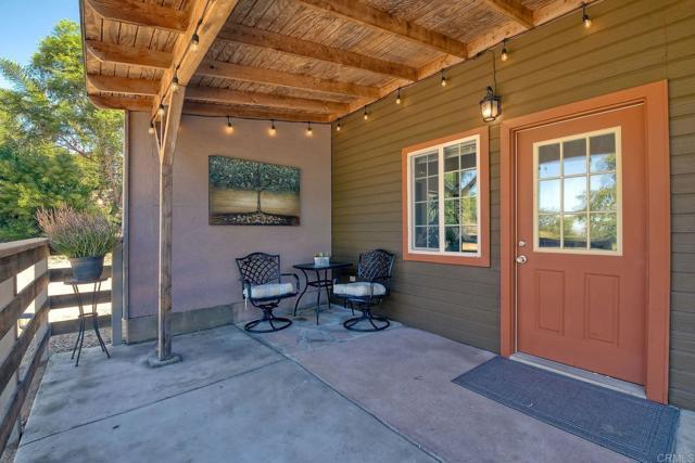 Foto del edificio - 30009 Ridge Creek Rd