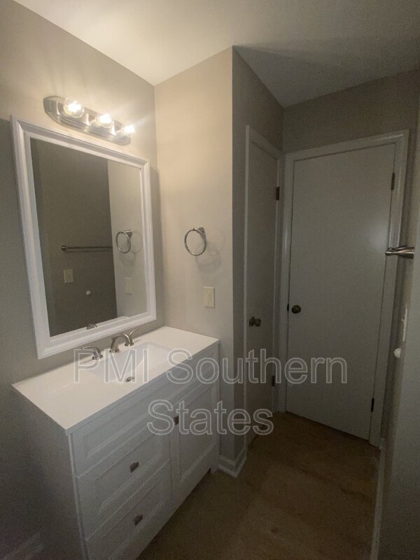 213 Jonesville Rd, Simpsonville, SC 29681 Condo for Rent in