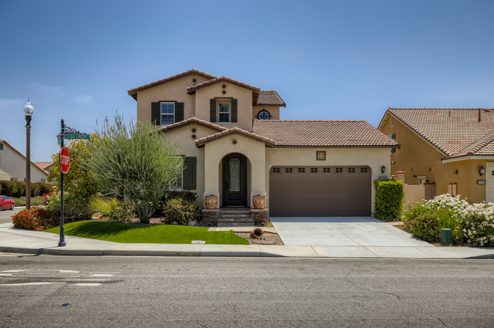 Primary Photo - 39096 Clear Creek Ln, Temecula, CA, 92592