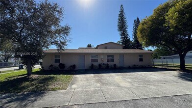 Building Photo - 2099 NW 26th Ave