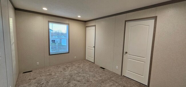 Building Photo - 2415 Catalpa St