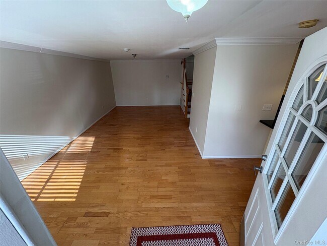 Foto del edificio - 586 Blue Ridge Dr