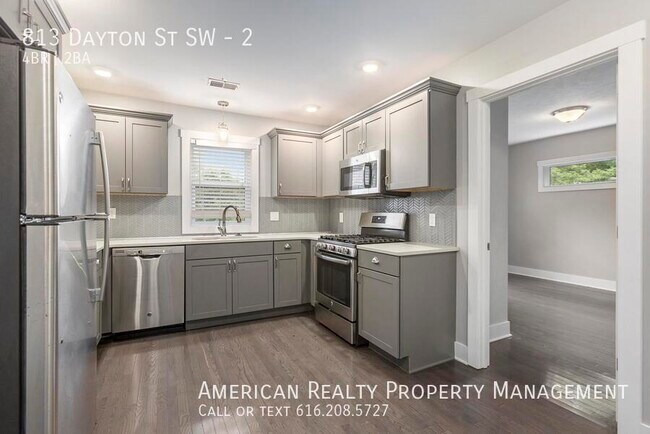 Foto del edificio - 813 Dayton St SW