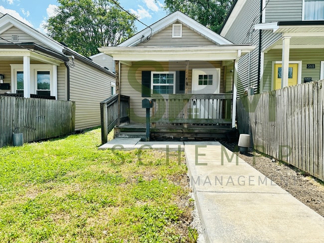 Modern 2BR off Eastern Parkway now available! - Modern 2BR off Eastern Parkway now available! House