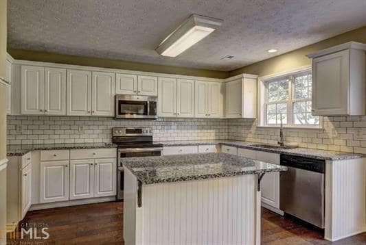 Building Photo - 180 Brechin Dr