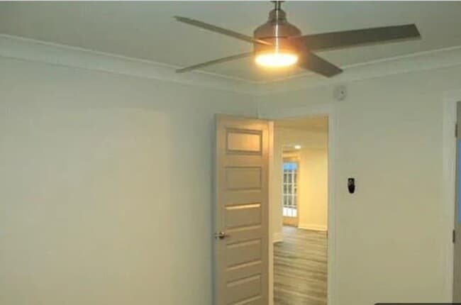 Building Photo - 3312 Clifford Dr