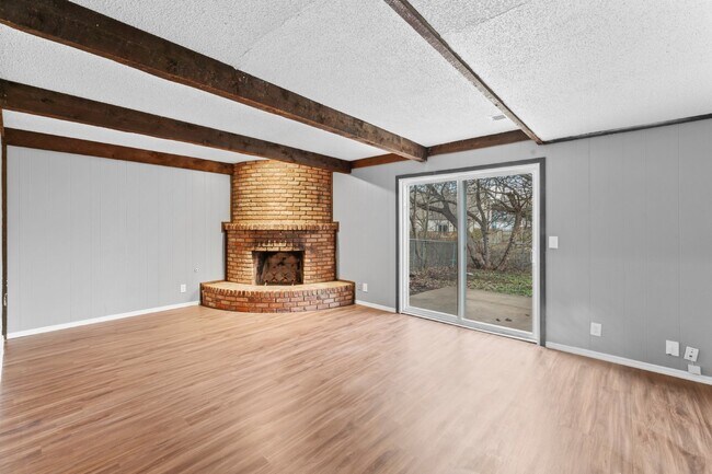 Foto del edificio - 16104 W 141st Terrace