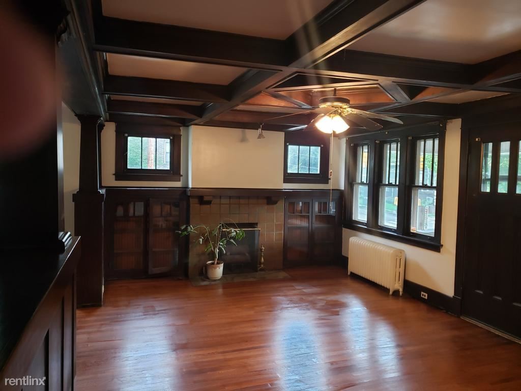 Foto principal - 4 br, 1 bath Apartment - 3514 Beechwood Blvd