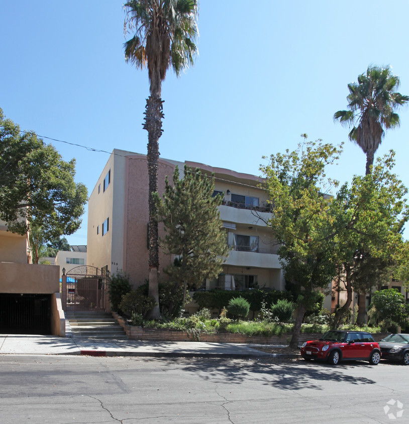 Primary Photo - 510 E San Jose Ave