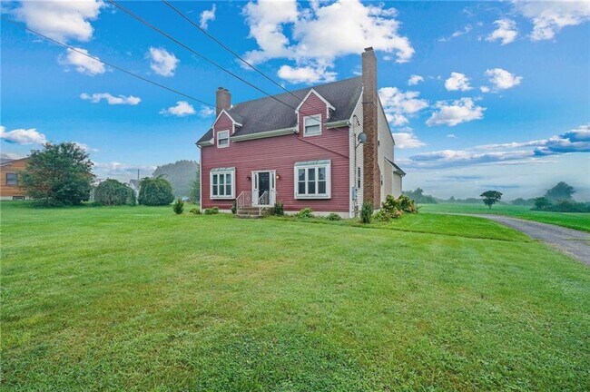 Foto del edificio - 223 Oliphant Ln