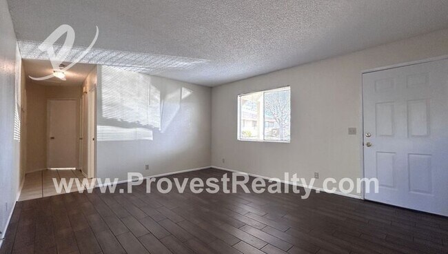 Foto del edificio - 16154 Kamana Rd