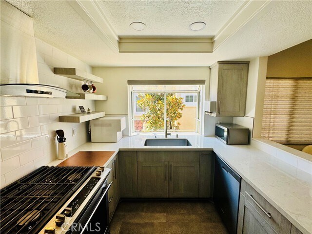 Building Photo - 2444 Paseo Circulo