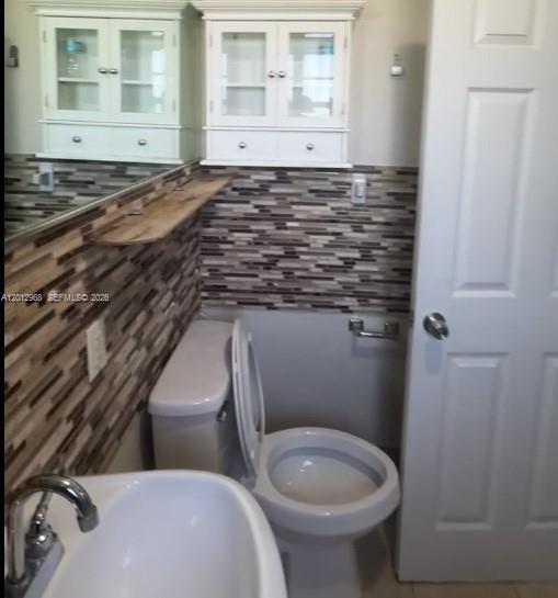 Foto del edificio - 2735 NW 28th St