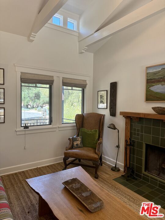 Building Photo - 220 France Cir