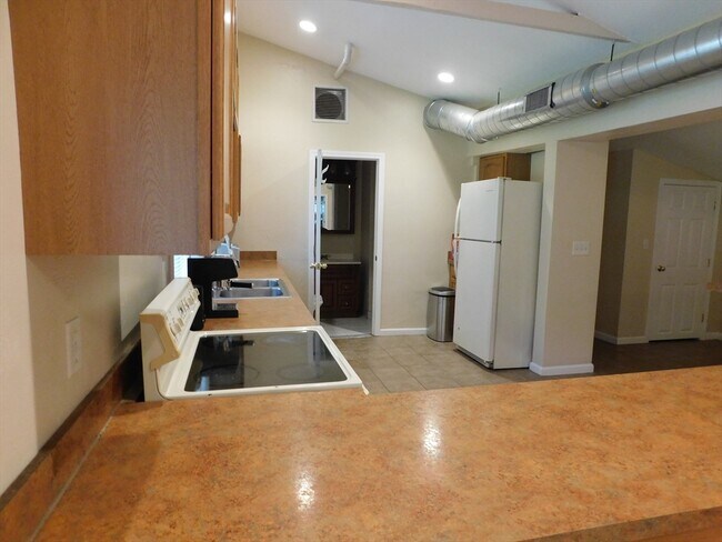Foto del edificio - 250 Parkerville Rd