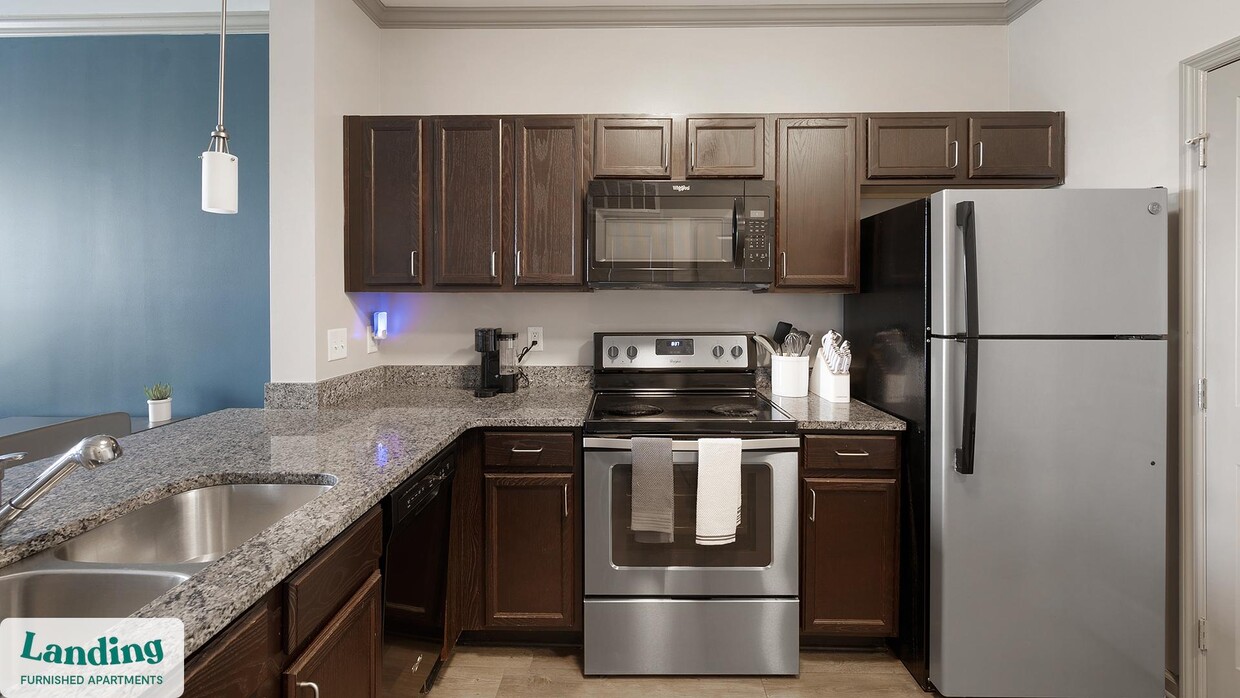 Foto principal - 225 Walden Village Ln